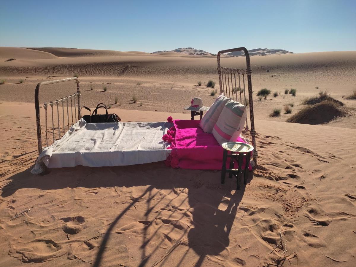 Hotel Beldi Camp à Merzouga Extérieur photo